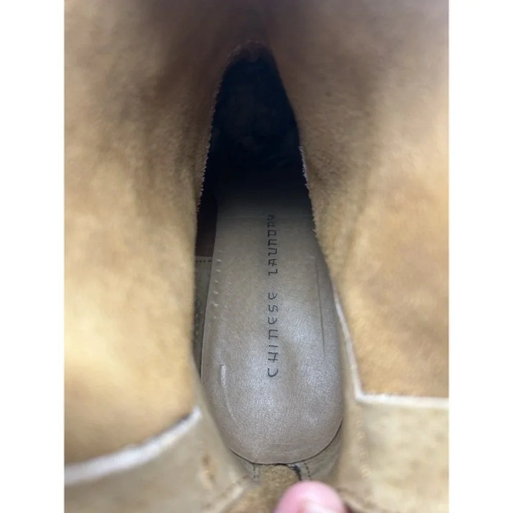 Chinese Laundry Brown/Tan Women's Suede‎ Boots SZ 8.5